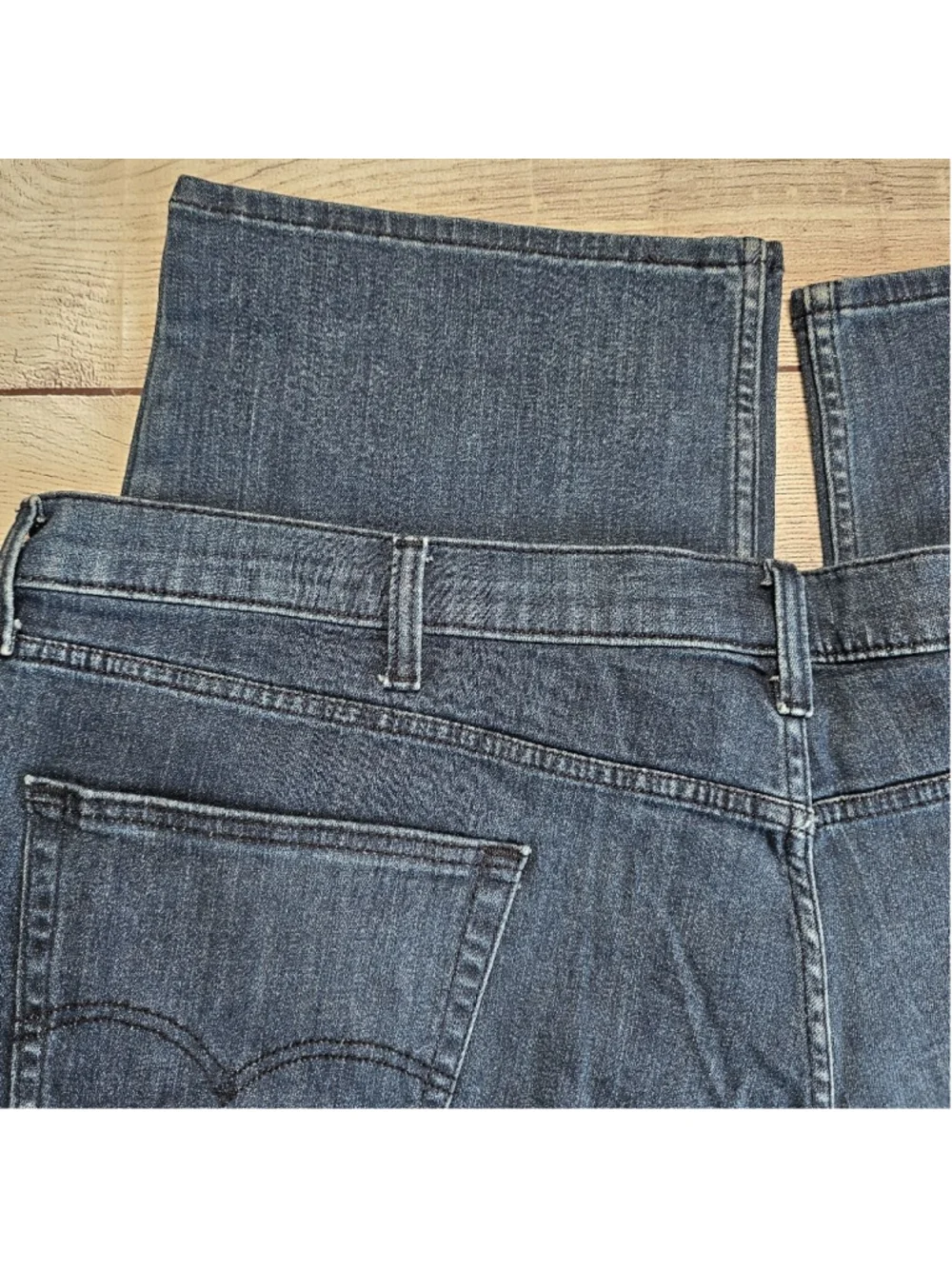 Levis size men